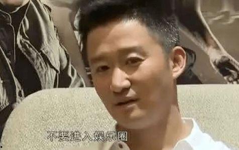 娱乐内娱男明星吃瓜图片,揭秘娱乐圈幕后故事 第3张 娱乐内娱男明星吃瓜图片,揭秘娱乐圈幕后故事 第3张